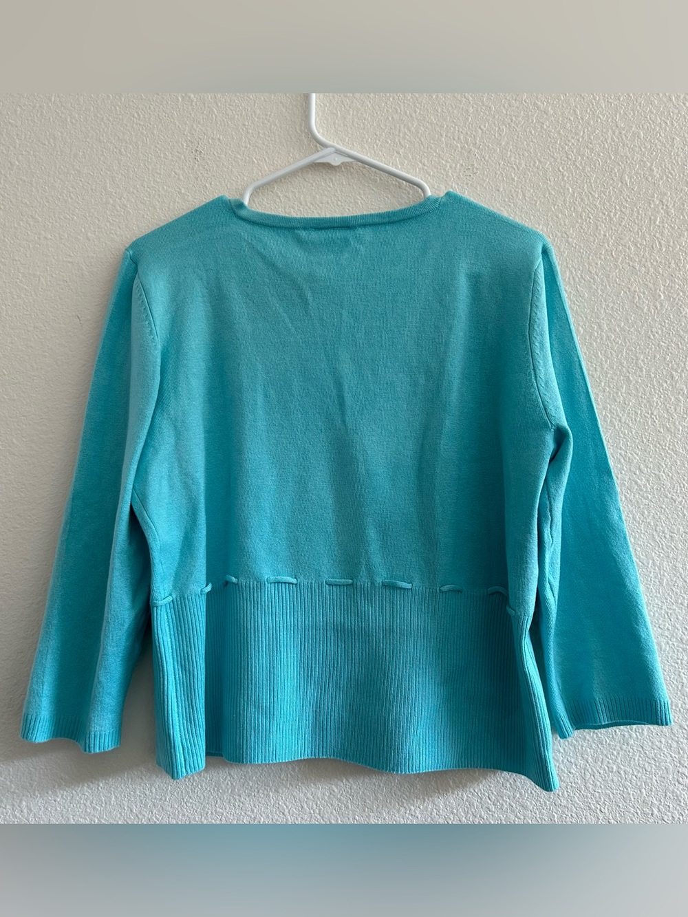 Giorgio Fiorlini Collection Turquoise V-Neck Sweater with Waist Tie - Picture 2 of 7